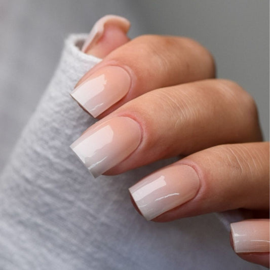 LIGHT BEIGE | UÑAS DE GEL