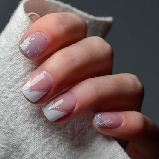 FRENCH FLOWER | UÑAS DE GEL