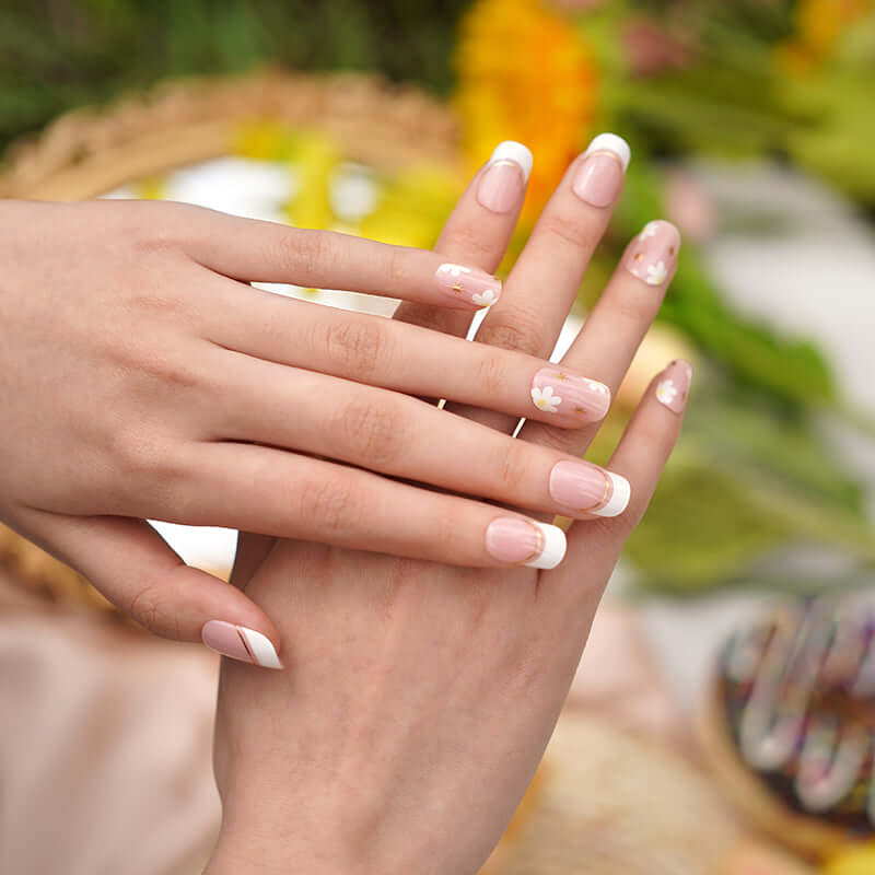 FRENCH DAISY | UÑAS DE GEL