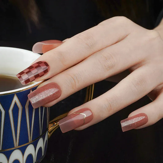 BROWN CHECKERED NAILZ