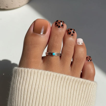 ANIMAL PRINT PEDICURE
