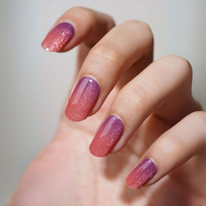 CHERRY CAT-EYE | UÑAS DE GEL