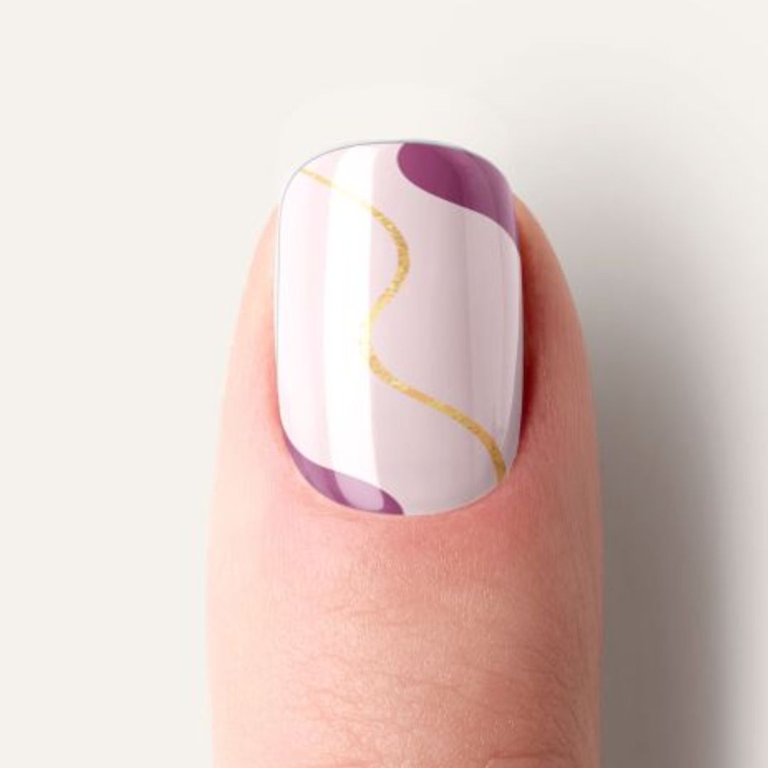 PLUM GOLD | UÑAS DE GEL