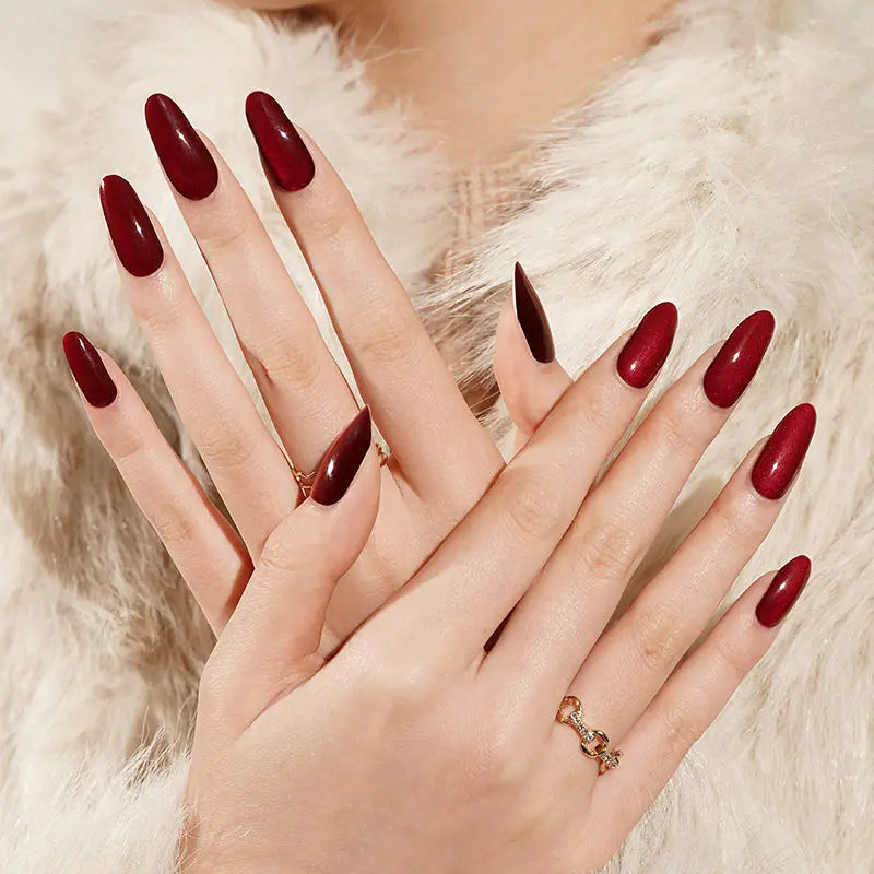 RED CAT-EYE | UÑAS DE GEL