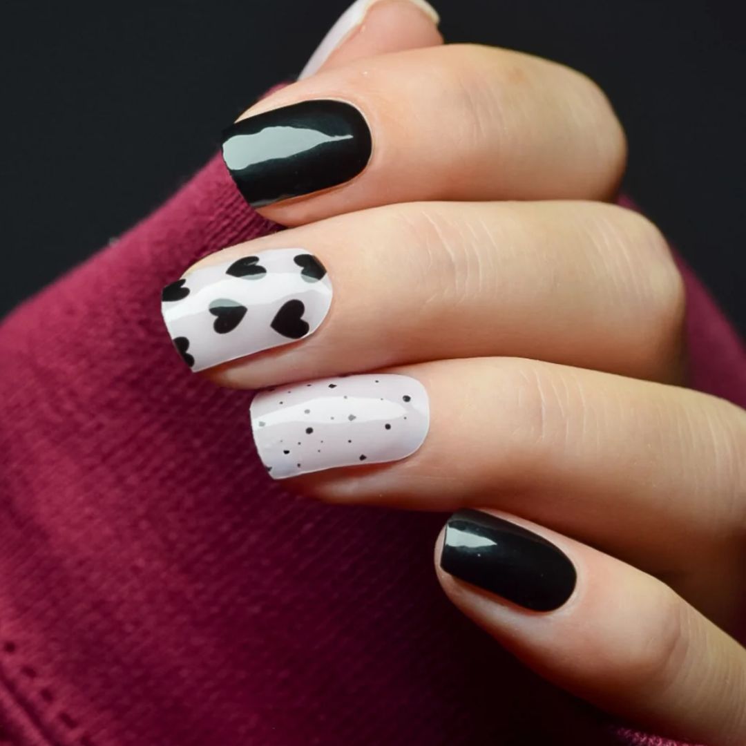 DARK COQUETTE | UÑAS DE GEL