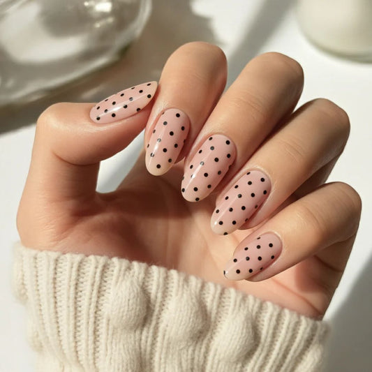 POLKA DOTS | UÑAS DE GEL
