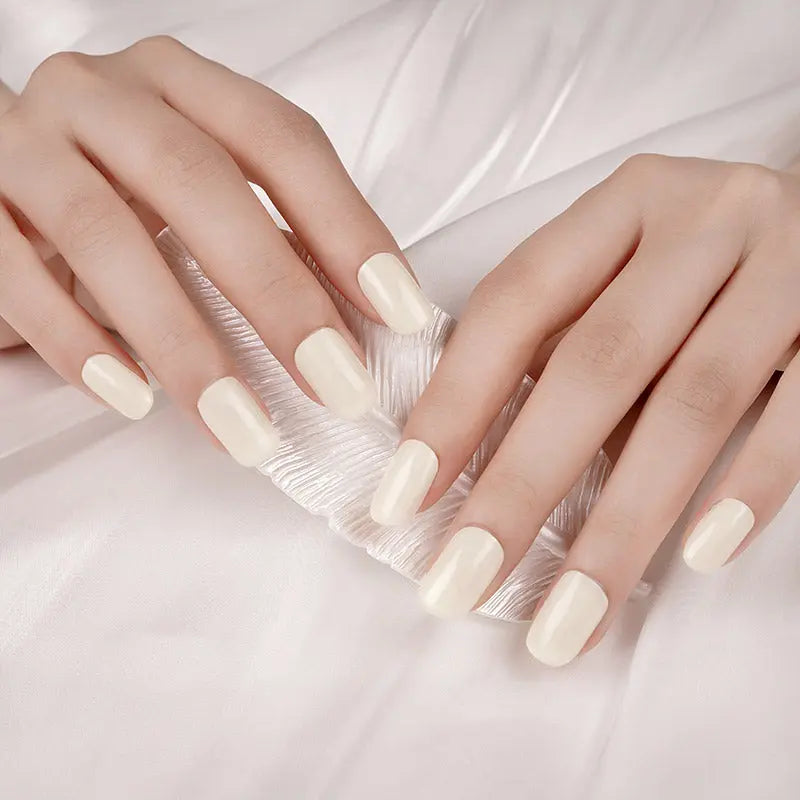 SOFT BEIGE | UÑAS DE GEL
