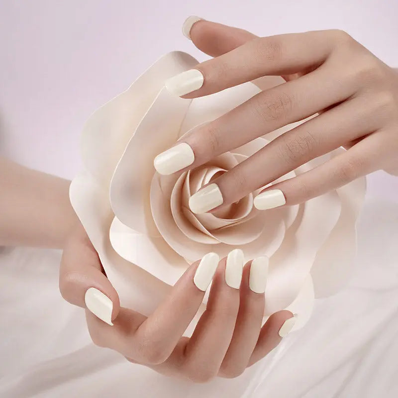 SOFT BEIGE | UÑAS DE GEL