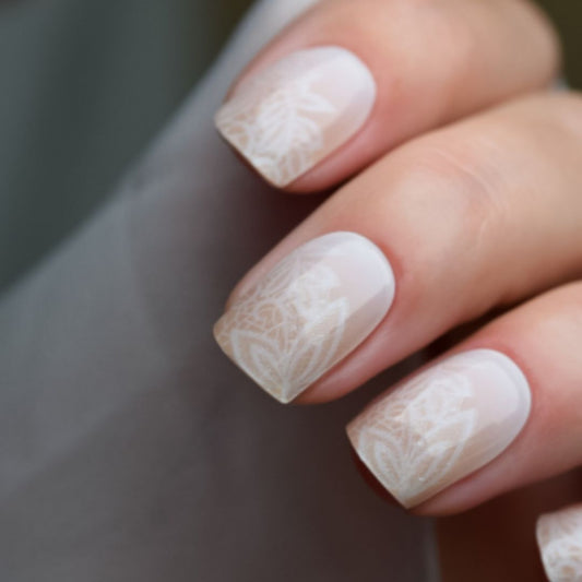 FLORAL BEIGE | UÑAS DE GEL