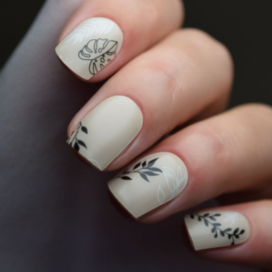 MONSTERA | UÑAS DE GEL