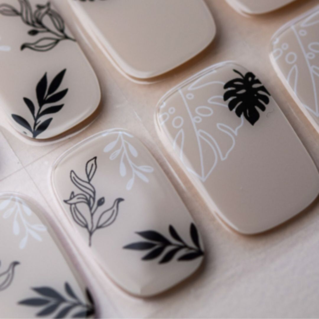 MONSTERA | UÑAS DE GEL