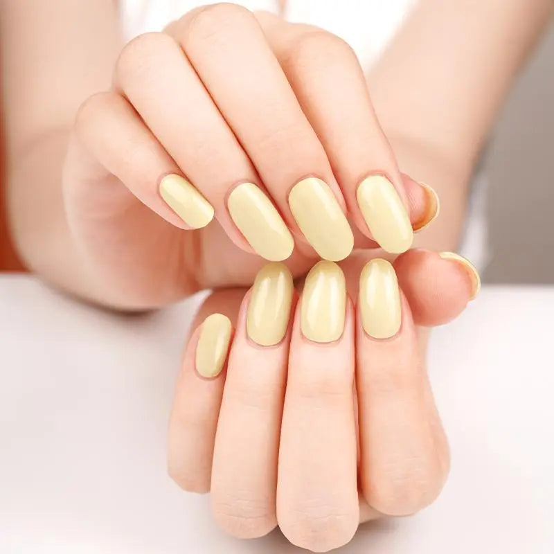 LIGHT YELLOW | UÑAS DE GEL