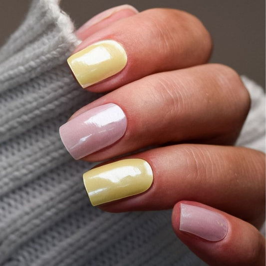 LEMON LILAC | UÑAS DE GEL
