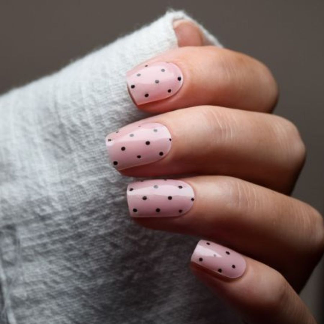 POLKA DOTS | UÑAS DE GEL